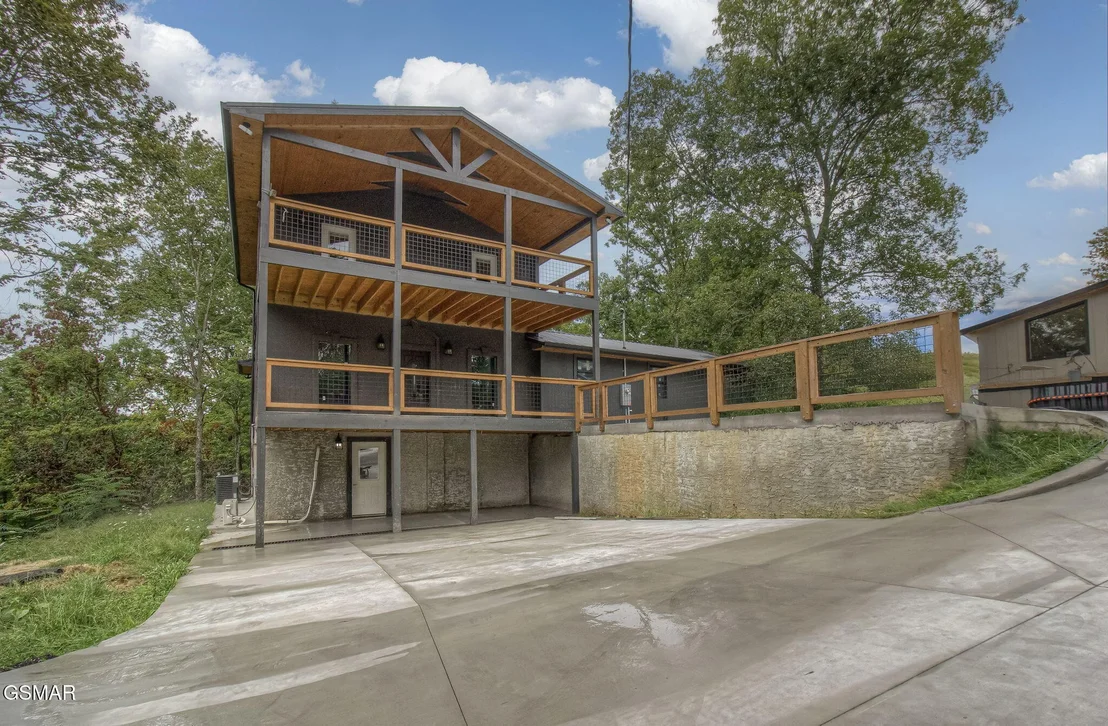 Photo of 731 Timberlake Circle