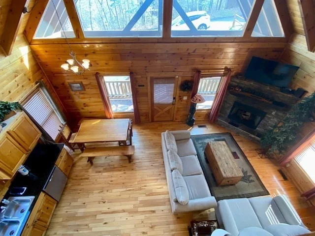 Photo of 2121 E View Drive
