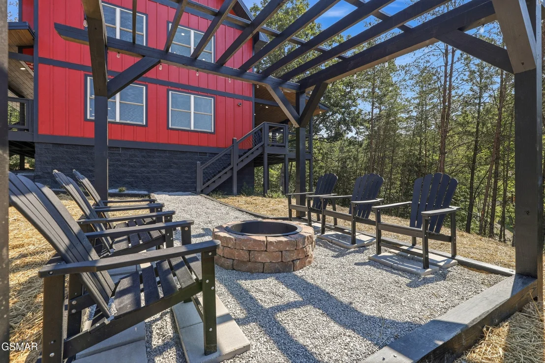 Photo of 606 Cedar Road
