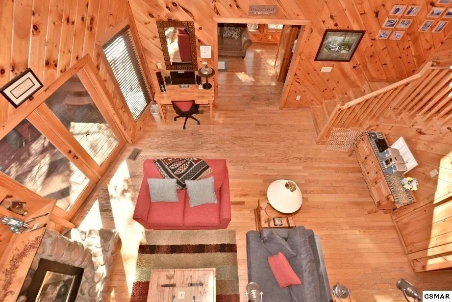 Photo of 2770 Overholt Trail