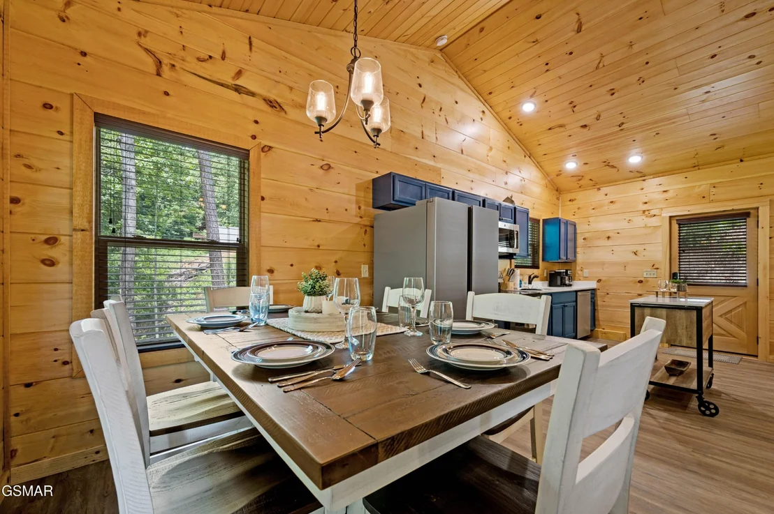 Photo of 1613 Bluff Ridge Road