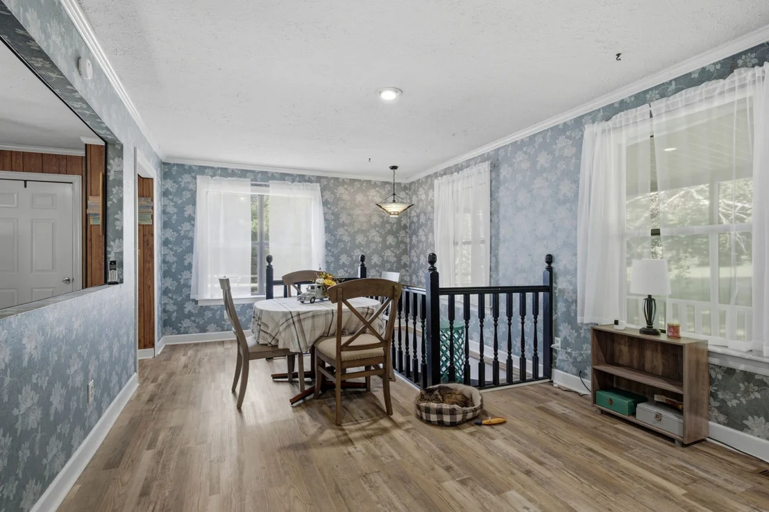 Photo of 145 Crenshaw Rd