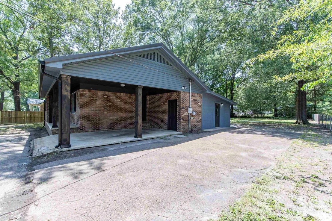 Photo of 145 RYAN ST