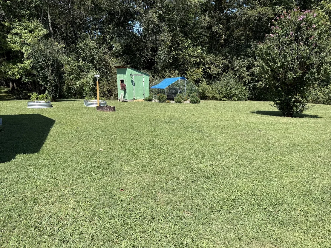 Photo of 594 Highway 64 W