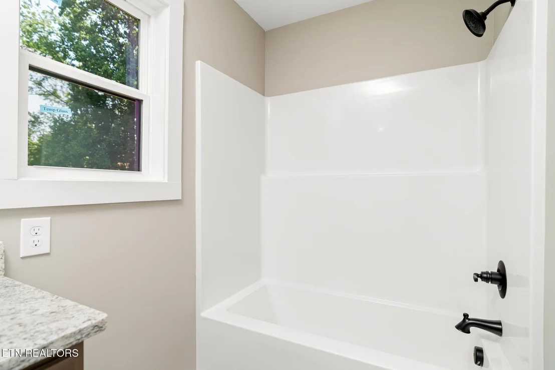 Photo of 729 Whippoorwill Circle