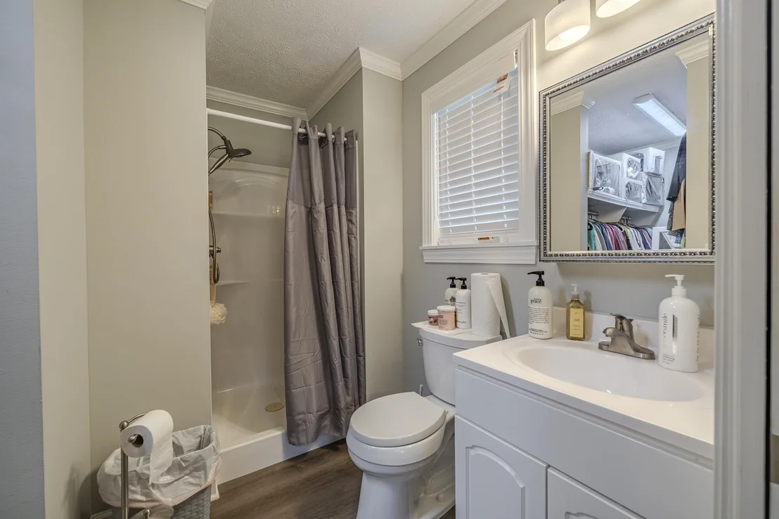 Photo of 122 CANBY CIR