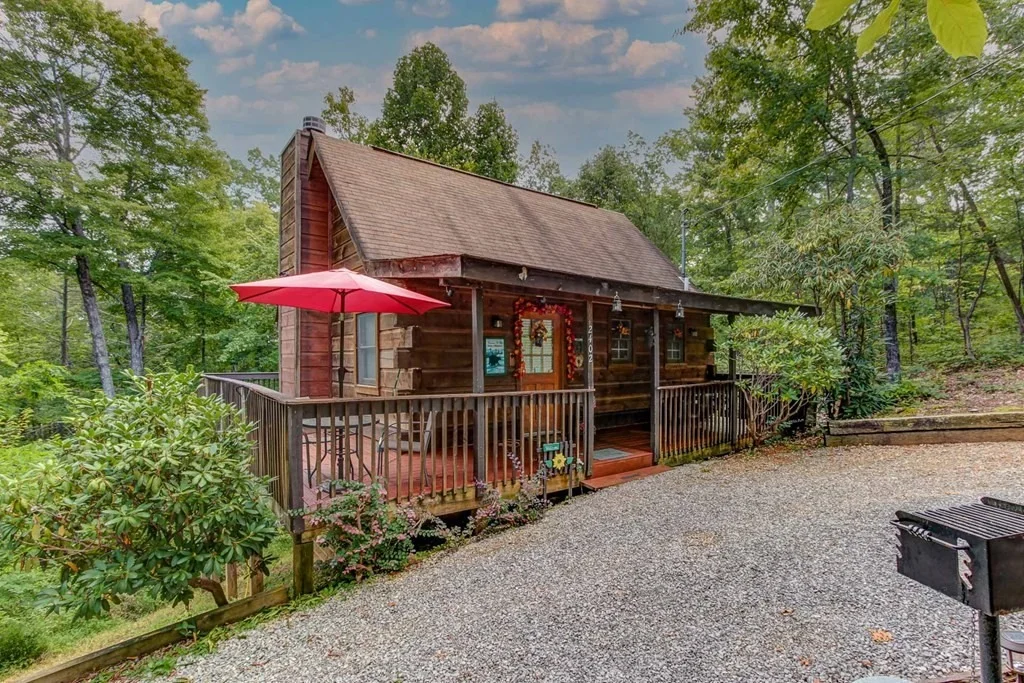 Photo of 2402 E View Drive