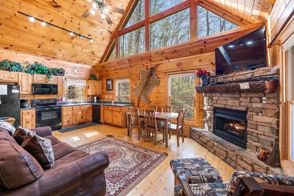 Photo of 1234 Lakeview Drive