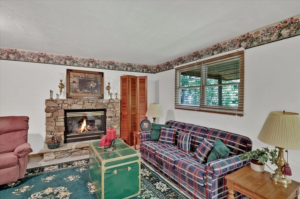 Photo of 4364 Dahlgren Way