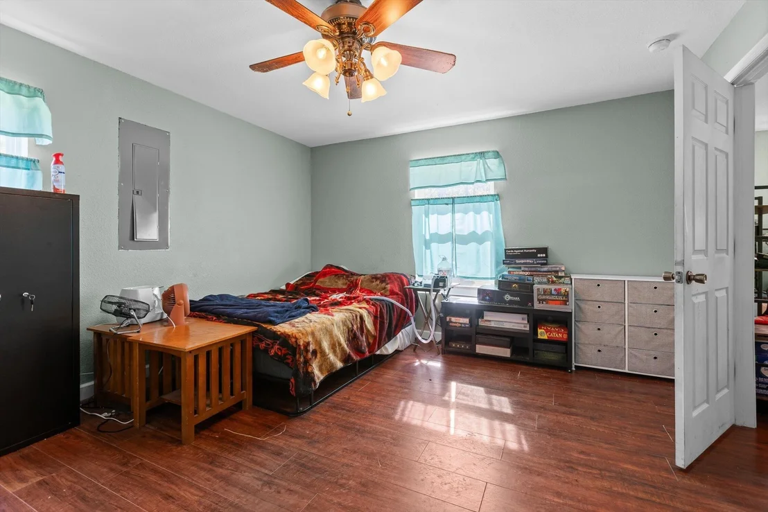 Photo of 227 Cove Trail