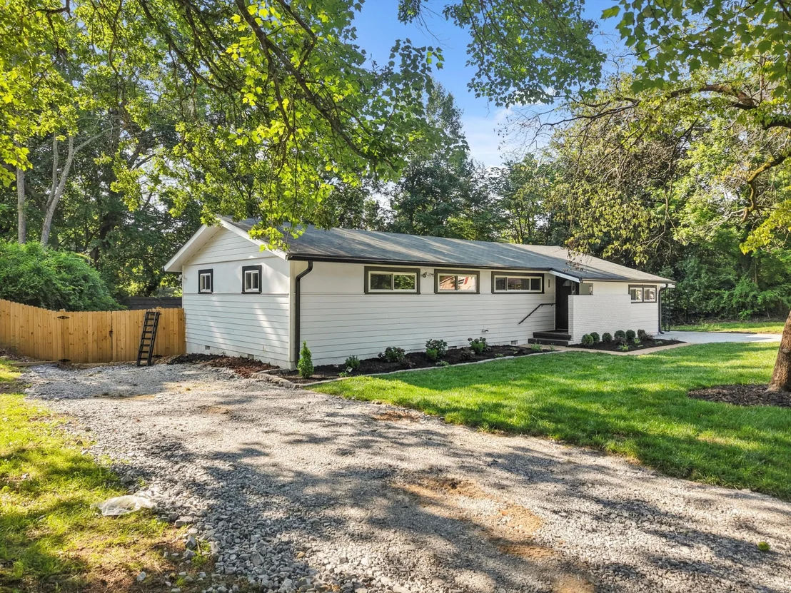 Photo of 3909 Forest Highland Circle