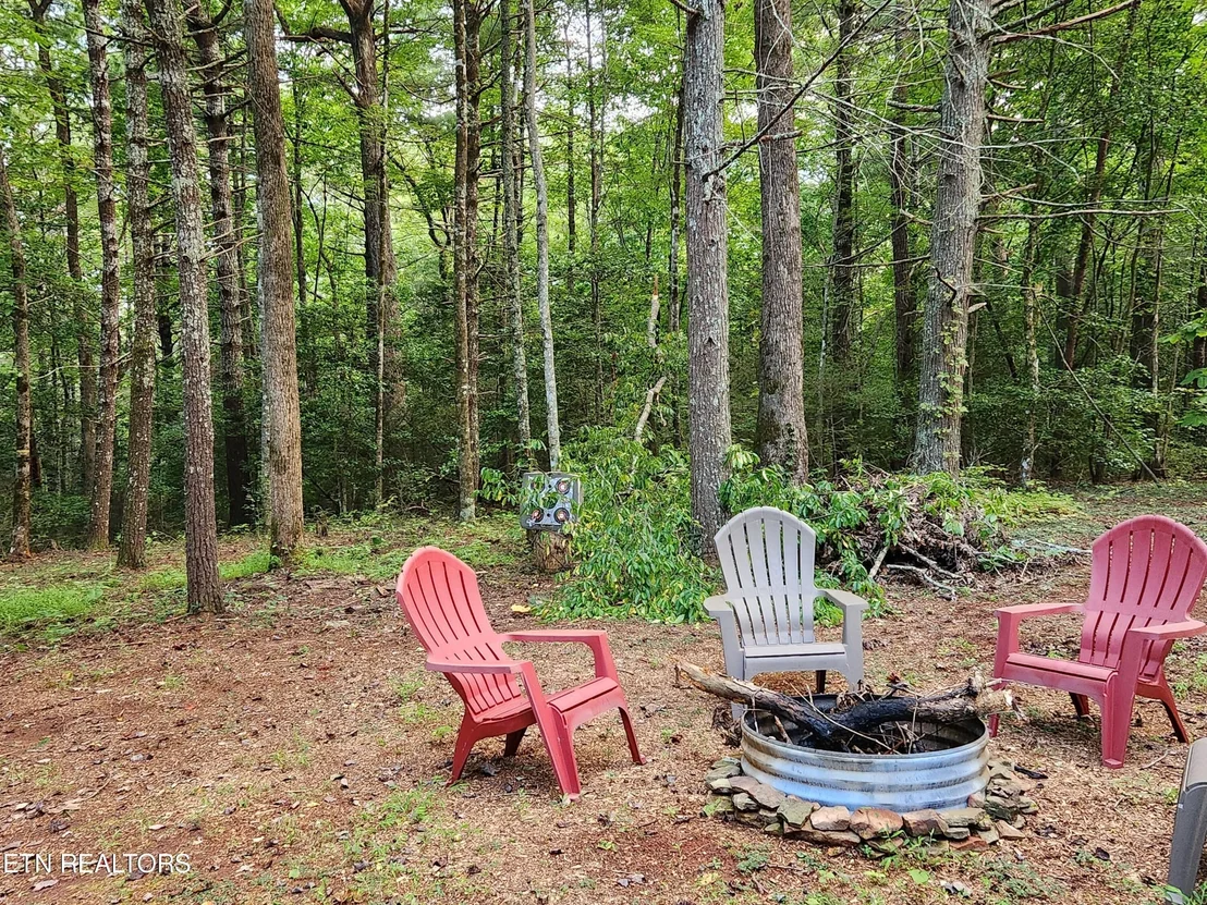 Photo of 417 Lawson Rd