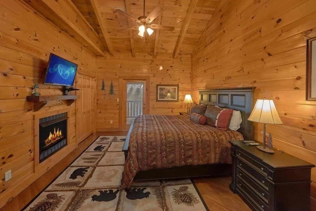 Photo of Unit FALLINGLEAFHIDEAWAY at 3206 Falling Leaf Way