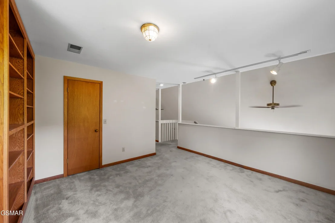 Photo of 2369 Goldrush Road