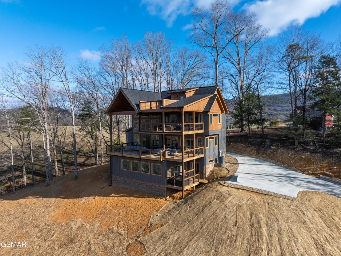 Photo of 3756 Revetta Circle
