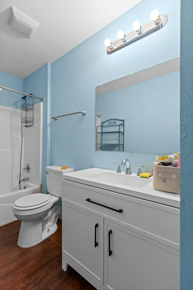 Photo of 227 Cove Trail
