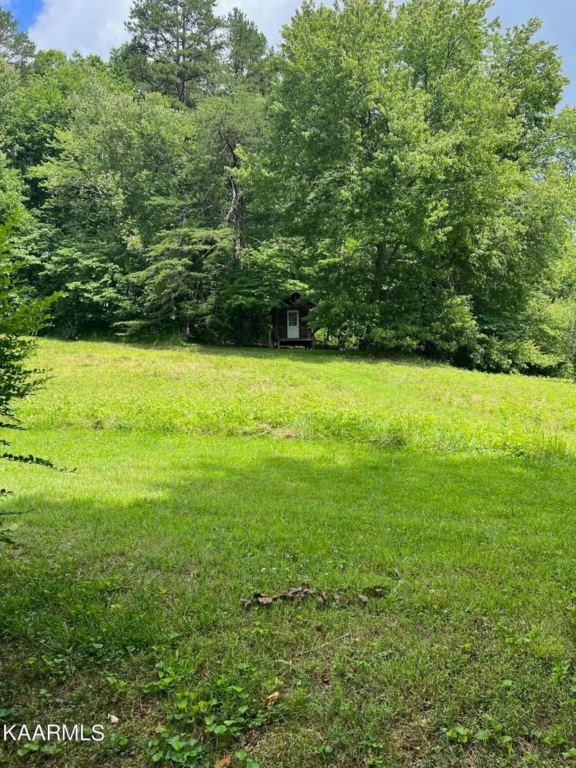 Photo of 392 Chambers Lane
