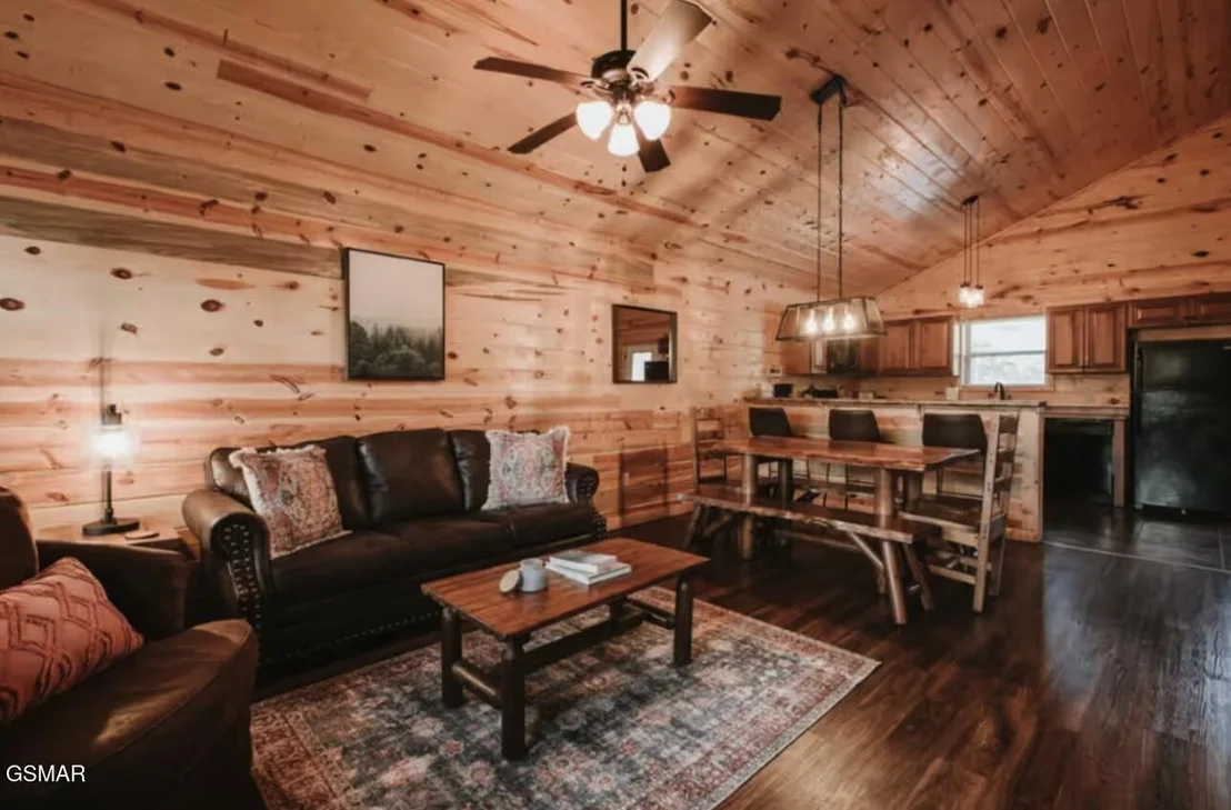 Photo of 3205 Outlook Way