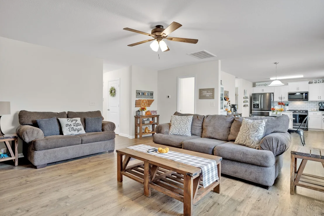 Photo of 7143 Forest Willow Lane