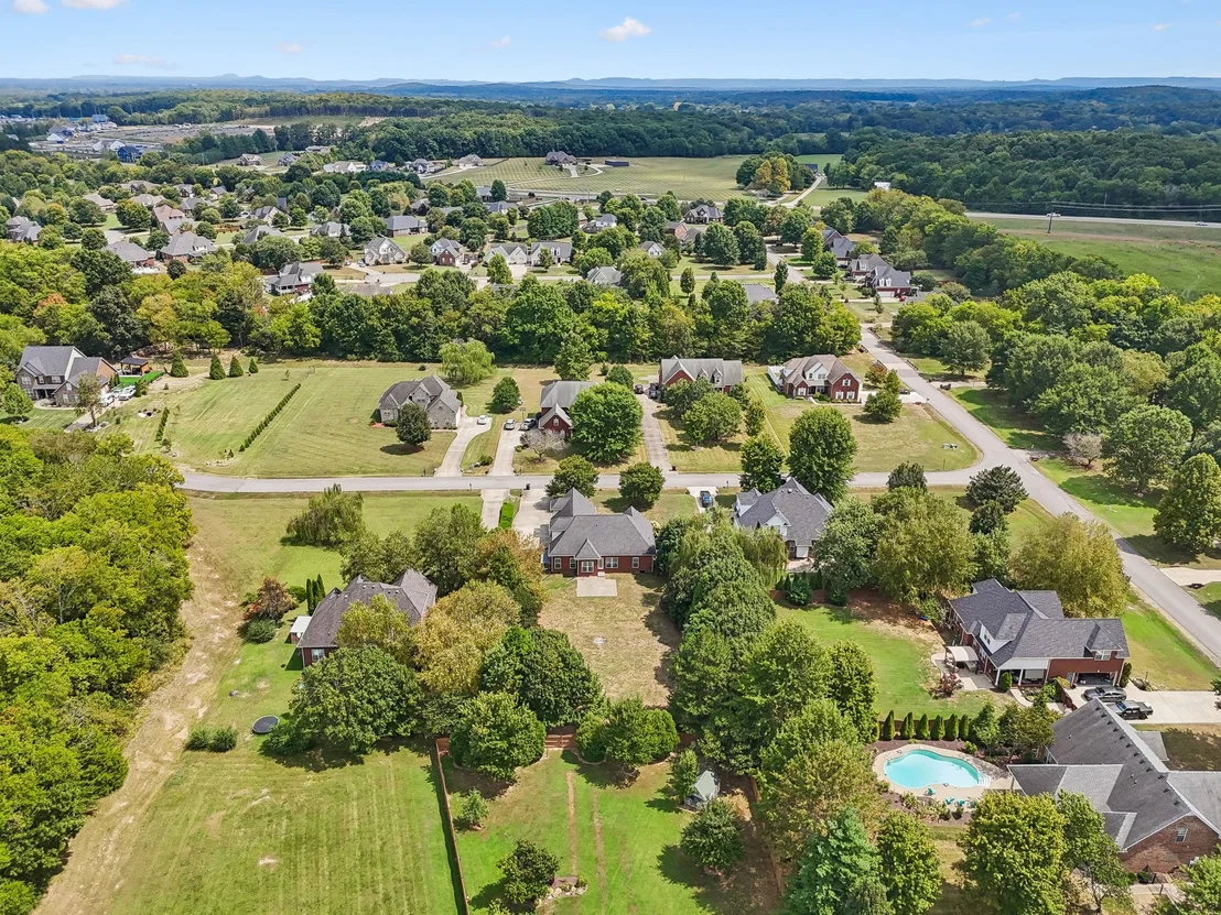 Photo of 1209 Paramount Dr