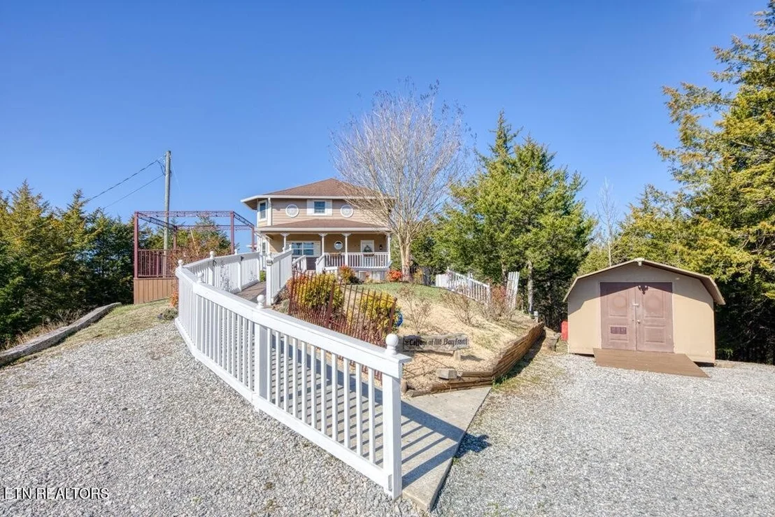 Photo of 1110 Bayfront Drive
