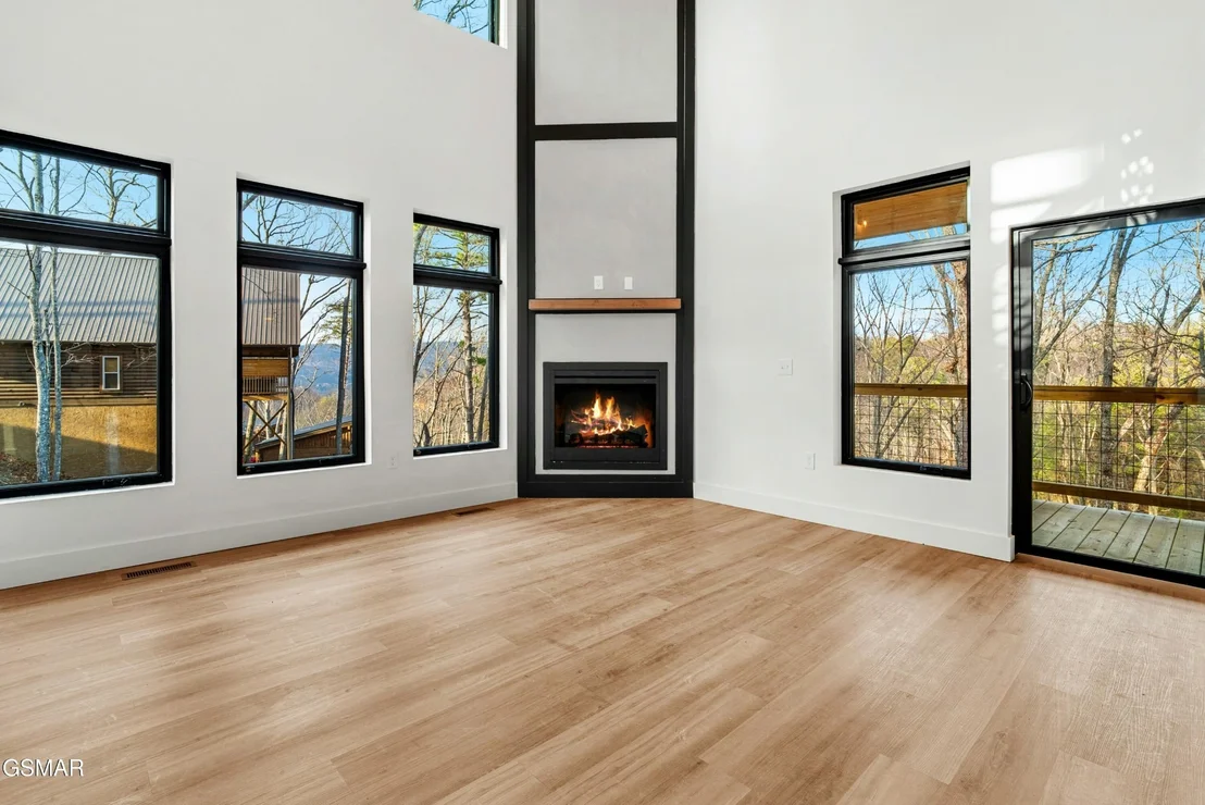Photo of 2232 Spurling Road