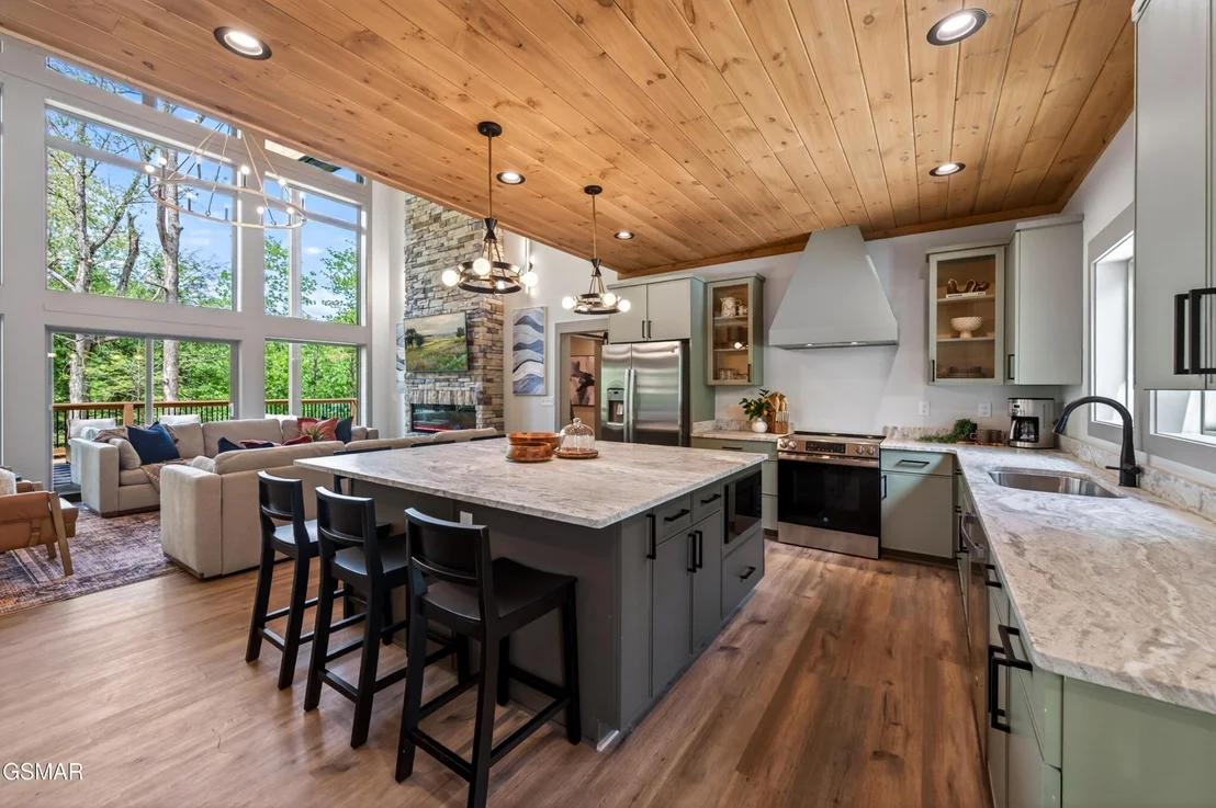 Photo of 3806 Revetta Circle