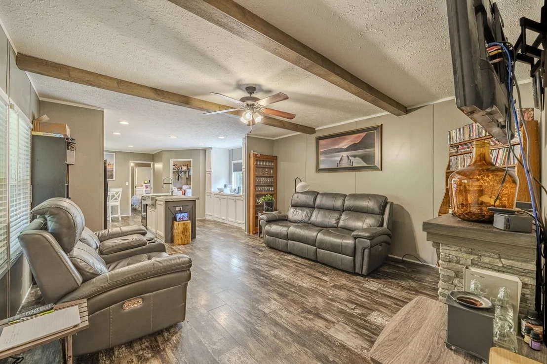 Photo of 311 DEW DROP RD