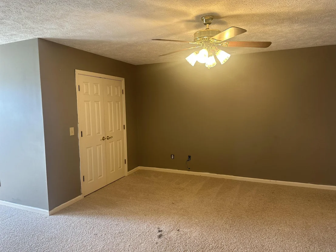 Photo of 300 DOVE DR