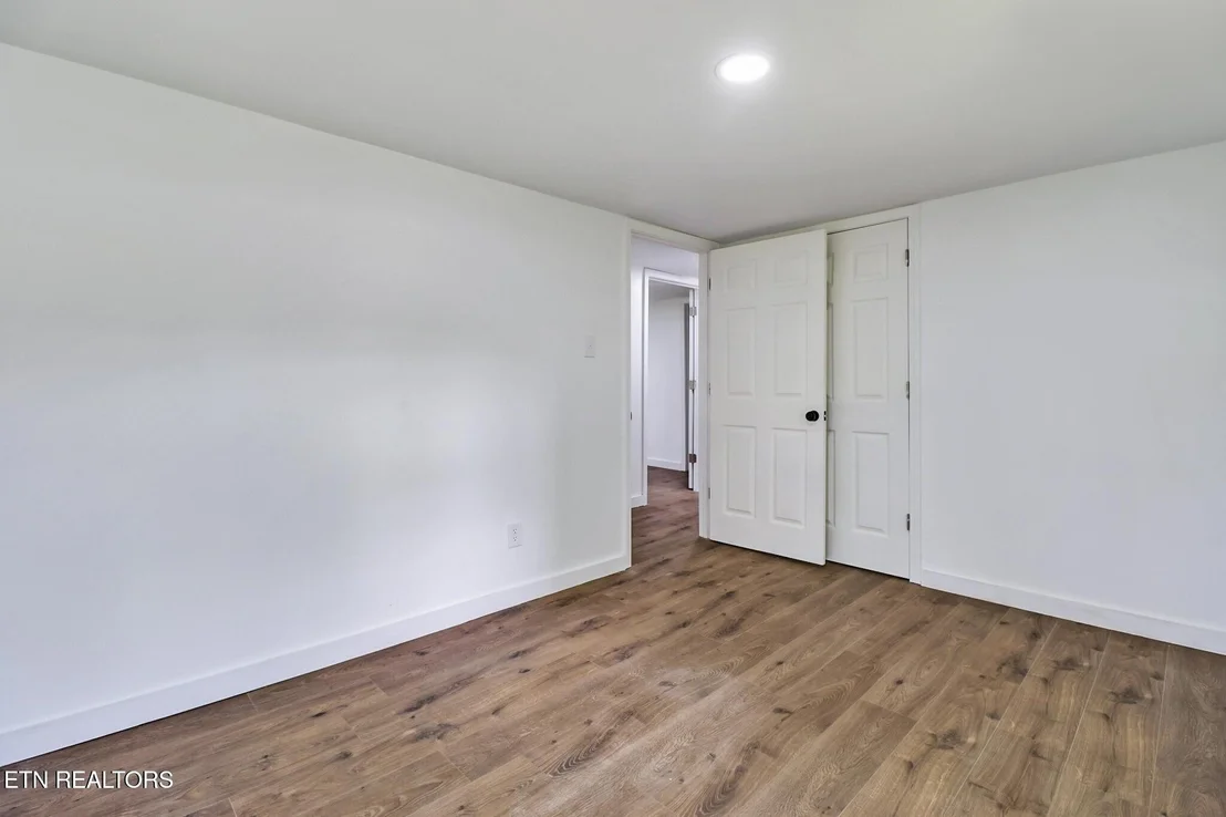 Photo of 1095 Franklin Rd