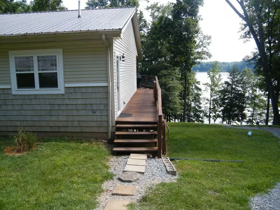 Photo of 73 Shore Dr