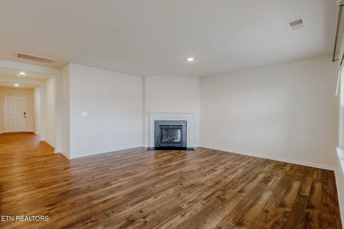 Photo of 2540 Lucille Lane