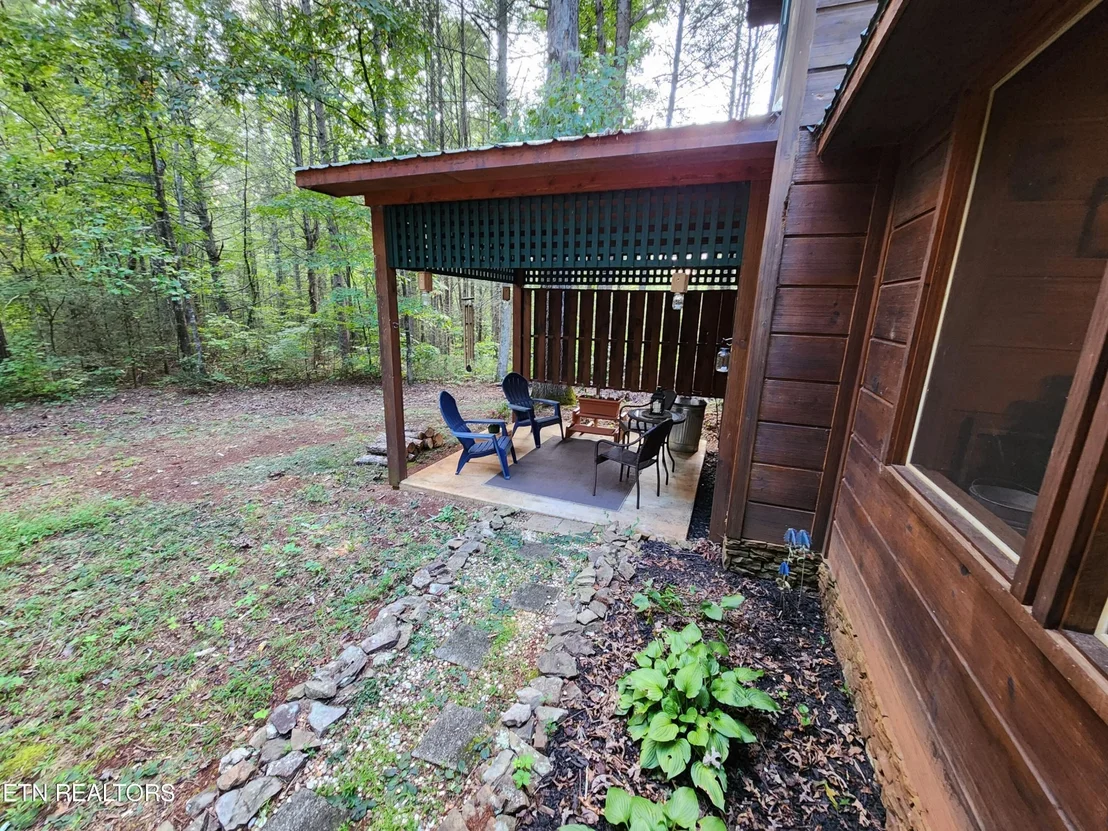 Photo of 417 Lawson Rd