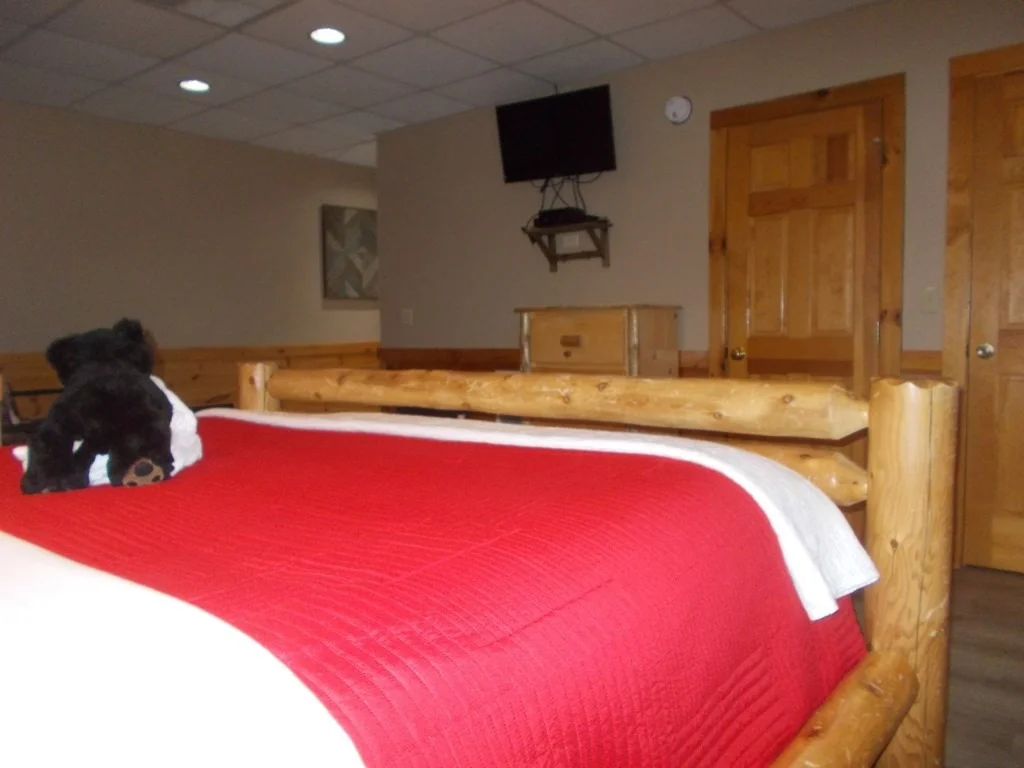 Photo of Unit AUTUMNBREEZE at 504 Chickasaw Gap