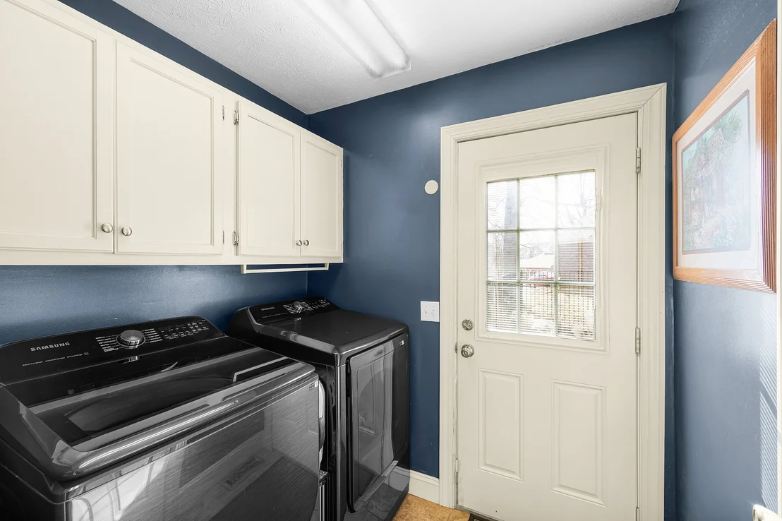 Photo of 70 Lab Dr