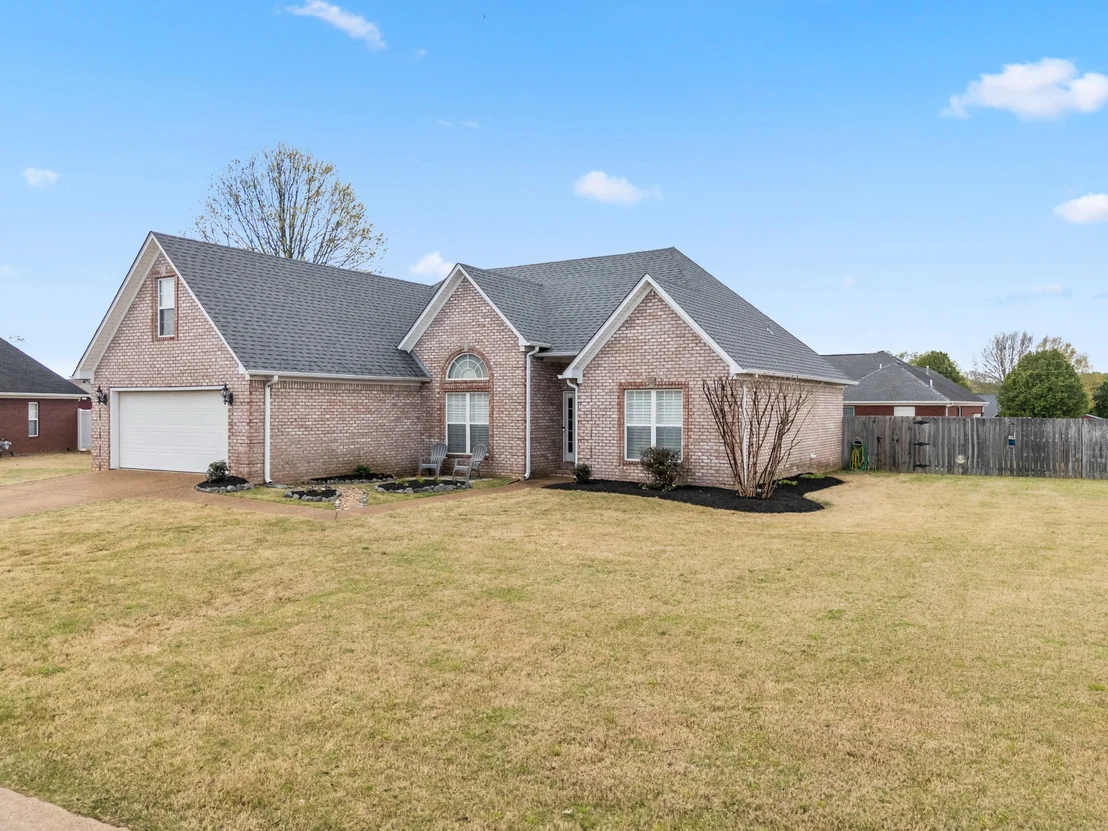 Photo of 192 Michelle Cir