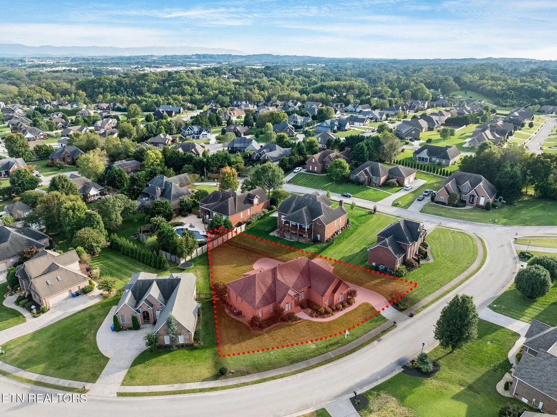 Photo of 1639 Pinnacle Point Drive