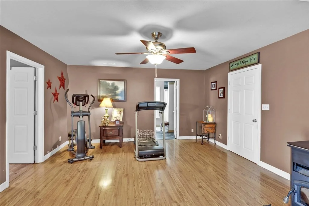 Photo of 1352 Helton Road