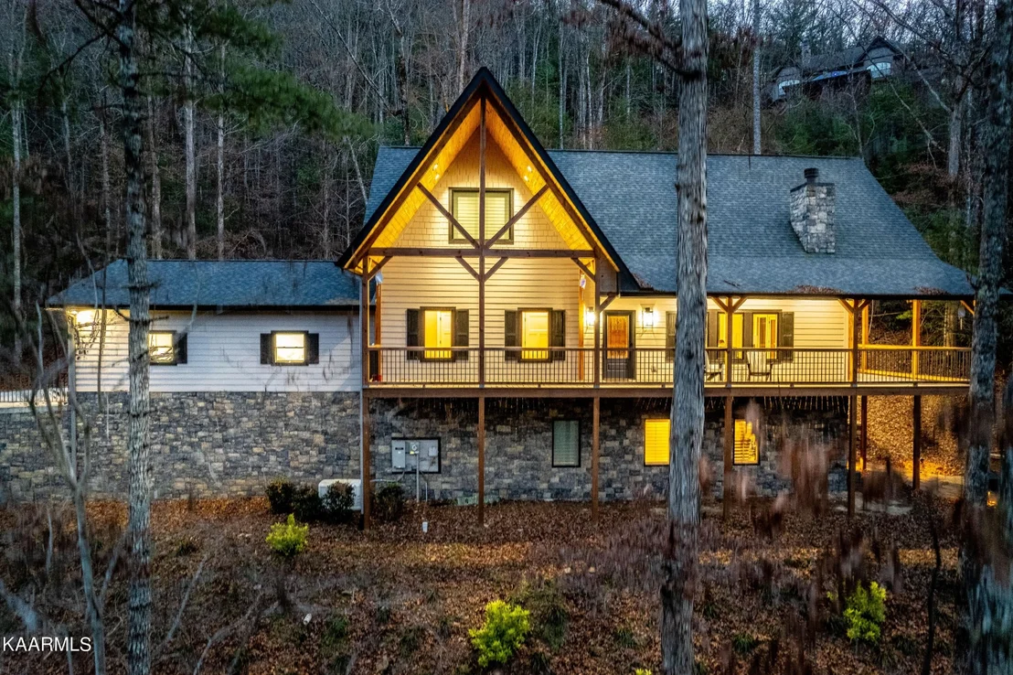 Photo of 484 Chetola Trail