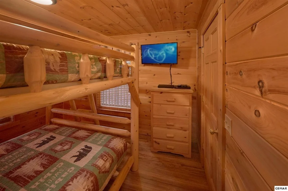Photo of Unit BIGPINELODGE at 2220 Headrick Lead