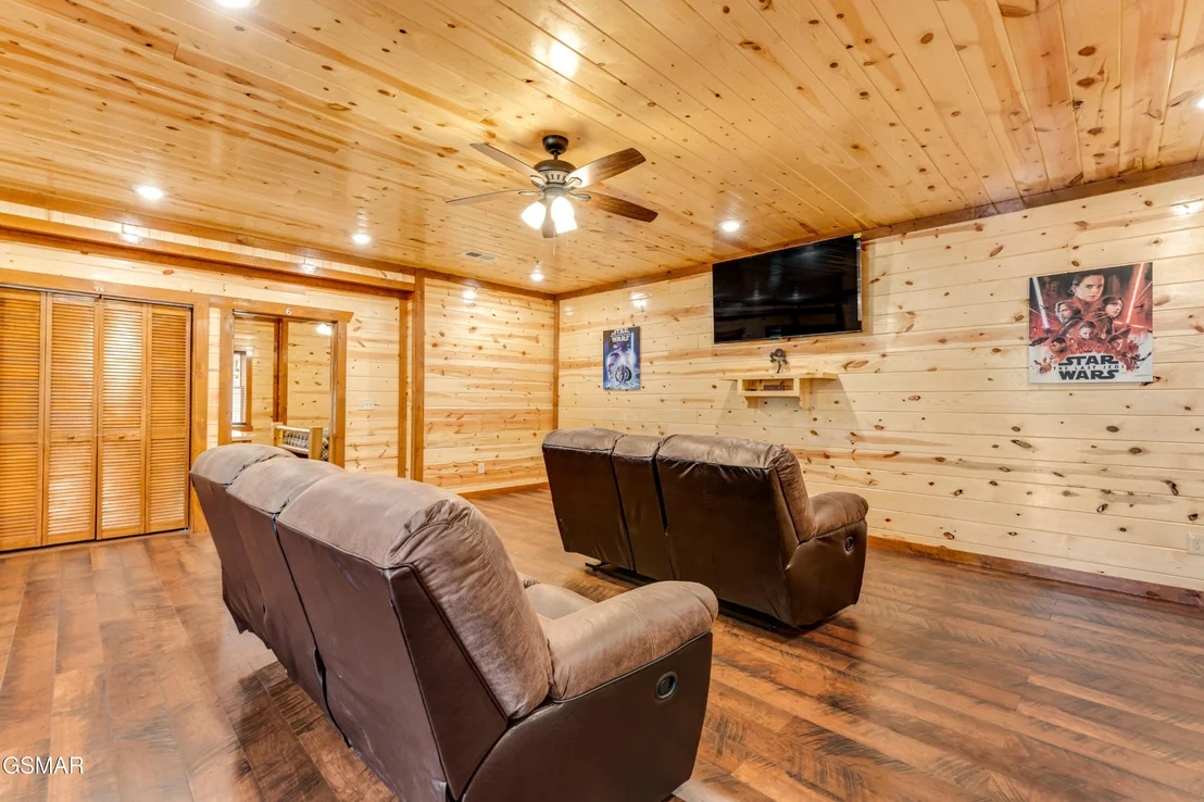 Photo of 2586 Rogers Way