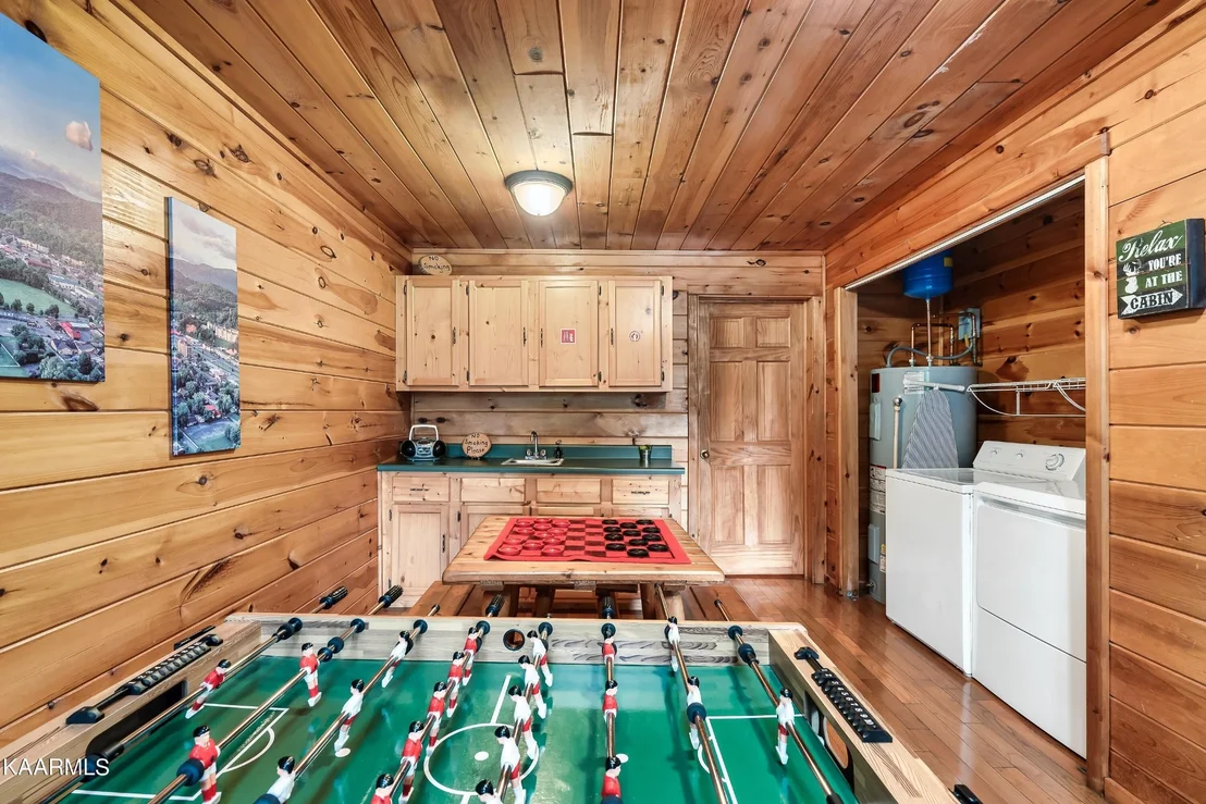 Photo of 529 Hideaway Ridge Circle