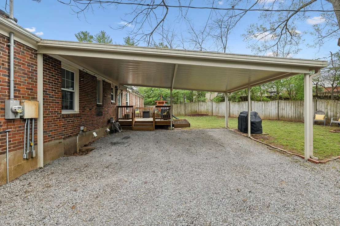 Photo of 5601 Stoneway Trl