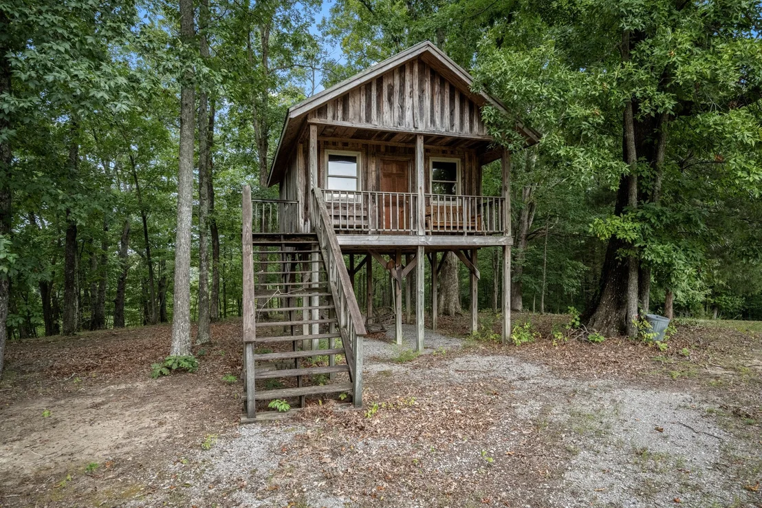 Photo of 615 Carr Creek Rd