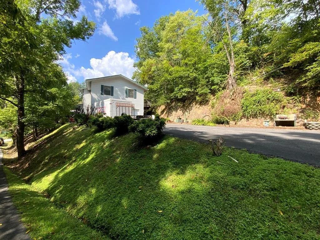 Photo of 635 Cedar Road
