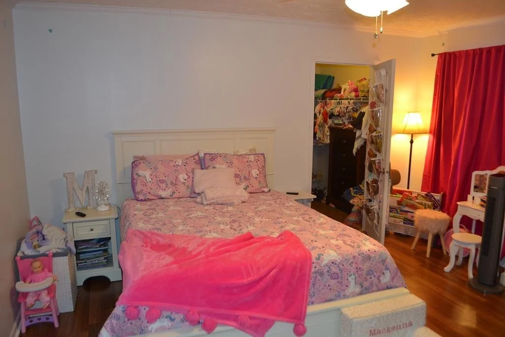 Photo of 3949 Roundtop Drive