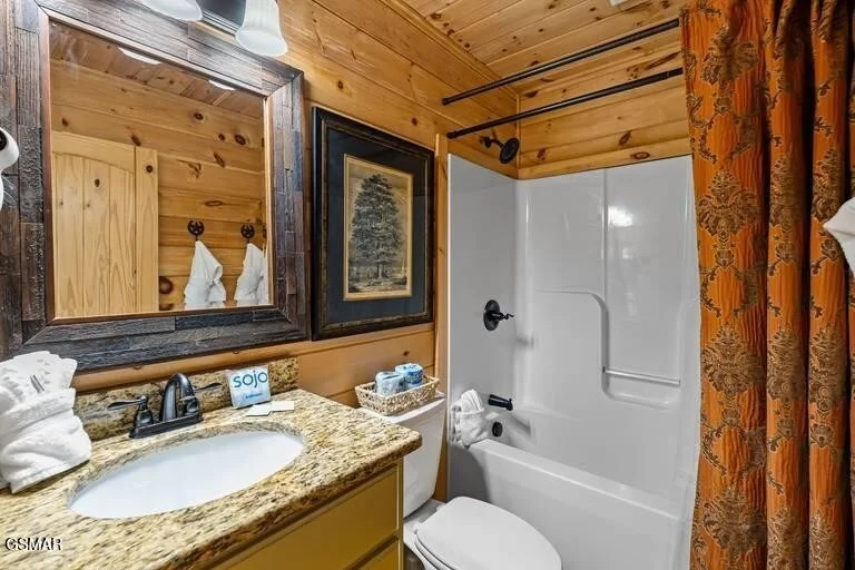 Photo of 2452 Hackberry Dr