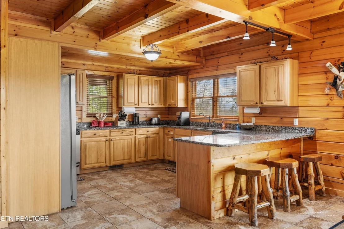 Photo of 1107 N Trail Drive