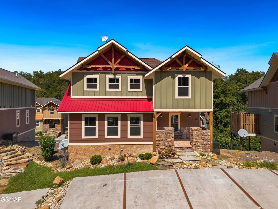 Photo of 810 Blacksmith Way