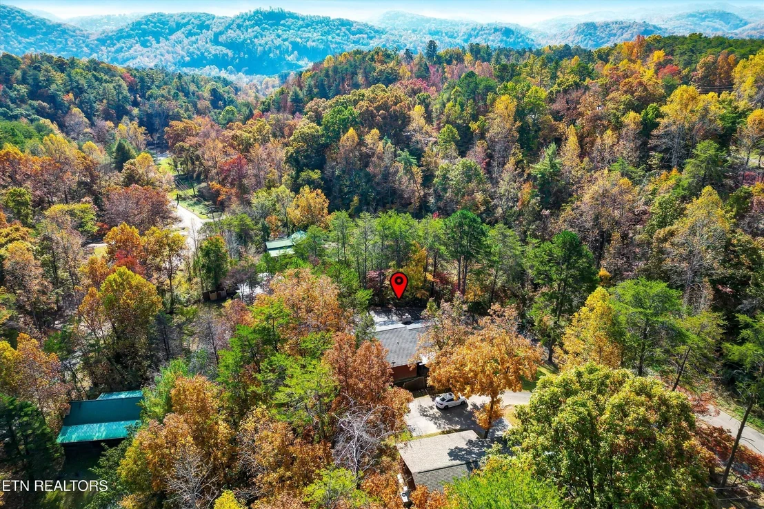 Photo of 2833 Longvale Lane